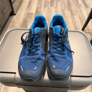 On Running Cloud 6 Blue